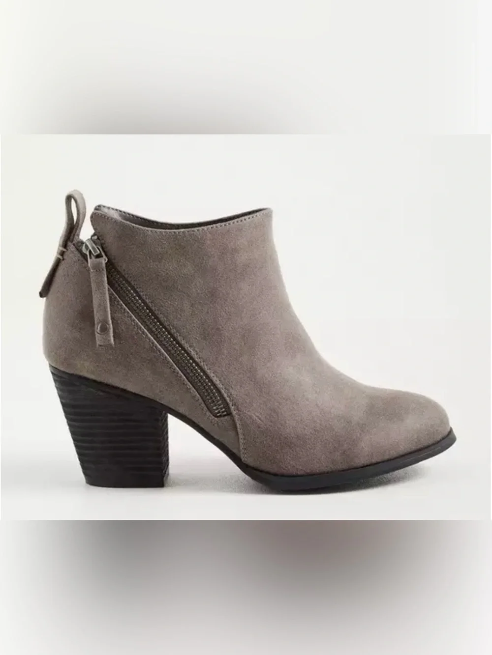 Torrid Gray Suede Ankle Booties - Classic Side-Zip Heel size 9